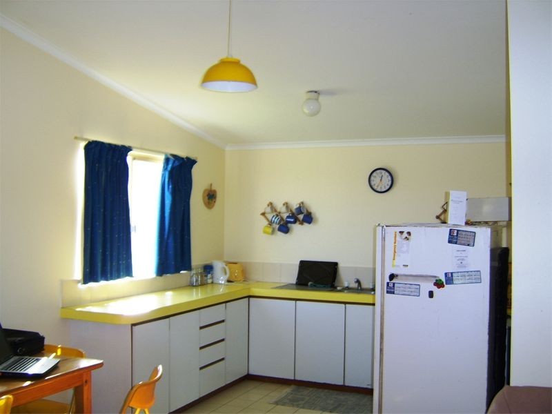1/16 Dewar Way, Ledge Point WA 6043