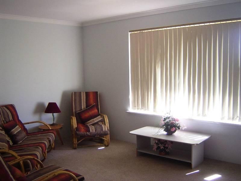 1 18 Wedge Street, Ledge Point WA 6043