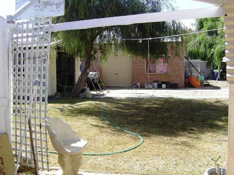 43 Gingin Road, Lancelin WA 6044