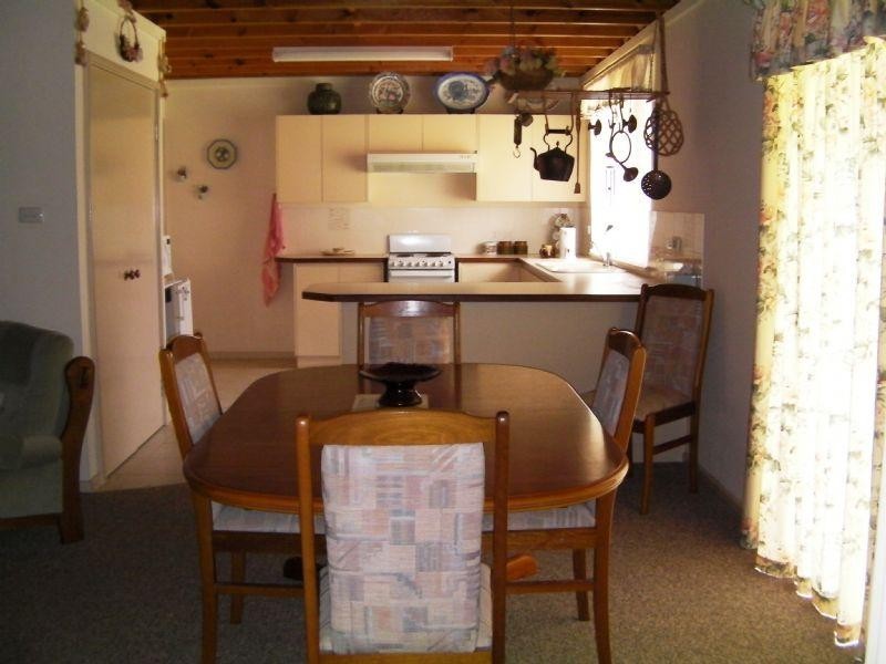 16 Rennie Crescent, Lancelin WA 6044