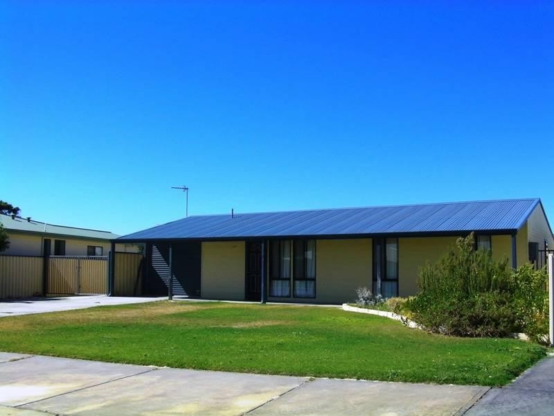 4A Dray Place, Lancelin WA 6044