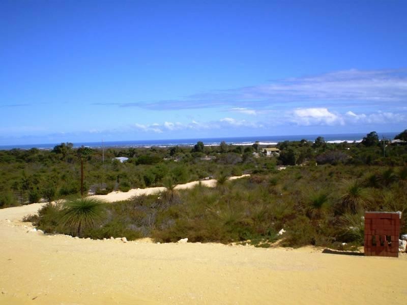 68 Ocean Farm Drive, Lancelin WA 6044