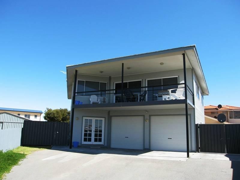 1/20 Desert Road, Lancelin WA 6044