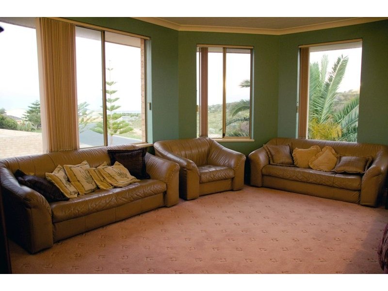 51 Robertson Road, Ledge Point WA 6043