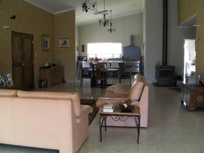 310 Pindari Place, Lancelin WA 6044