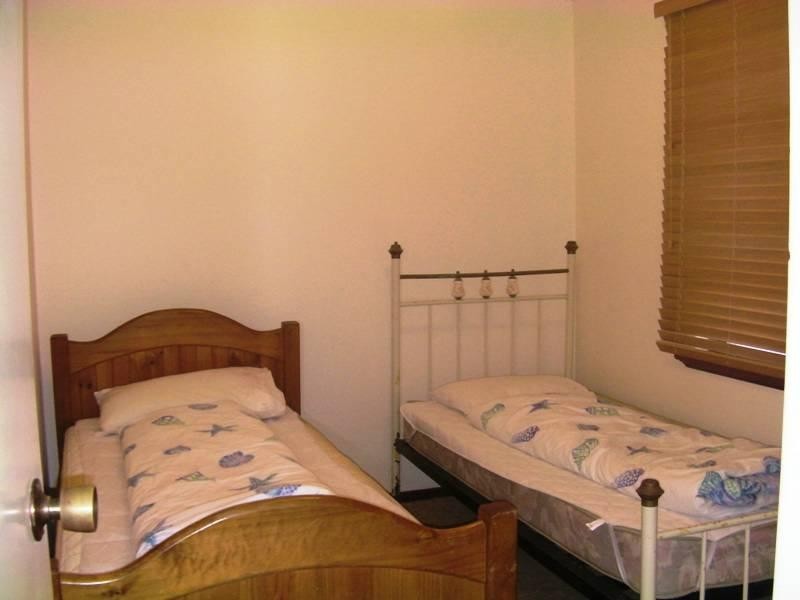 4 Ross Way, Lancelin WA 6044