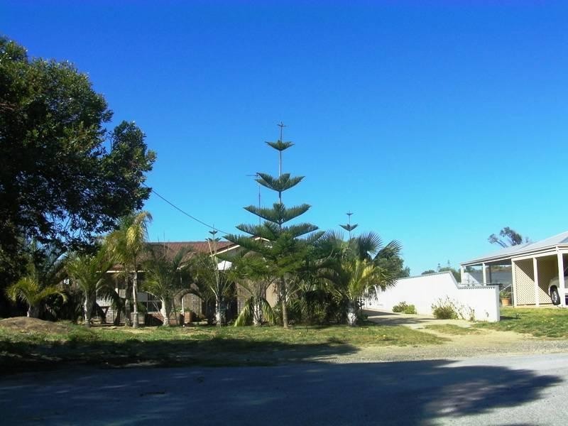 4 Ross Way, Lancelin WA 6044
