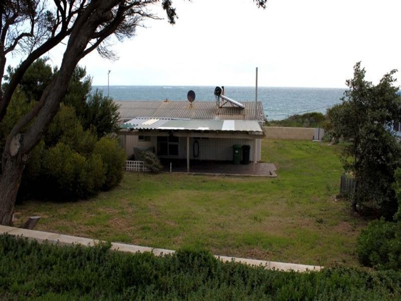 4 Turner Street, Seabird WA 6042