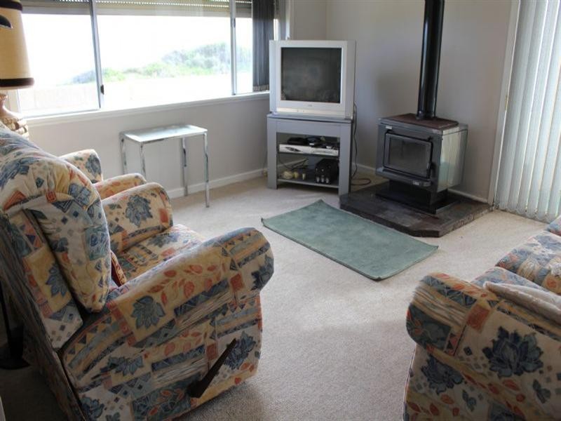 4 Turner Street, Seabird WA 6042