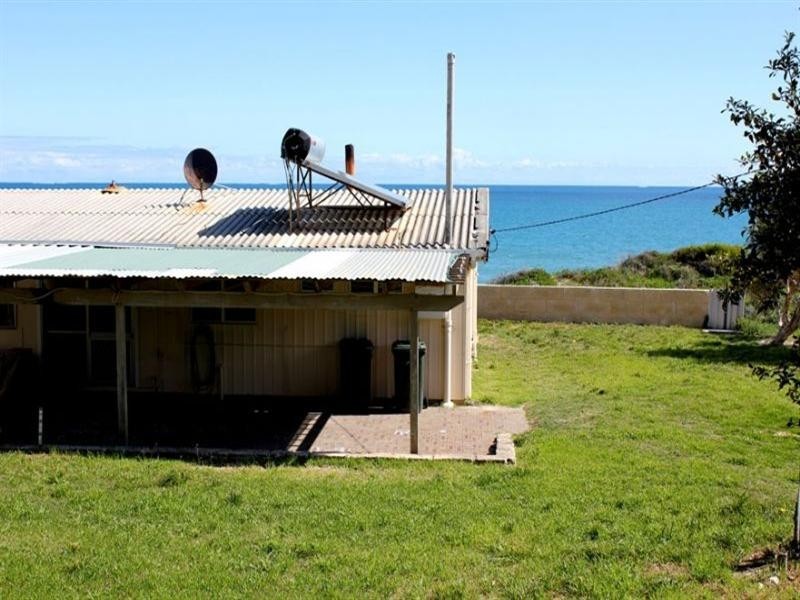 4 Turner Street, Seabird WA 6042