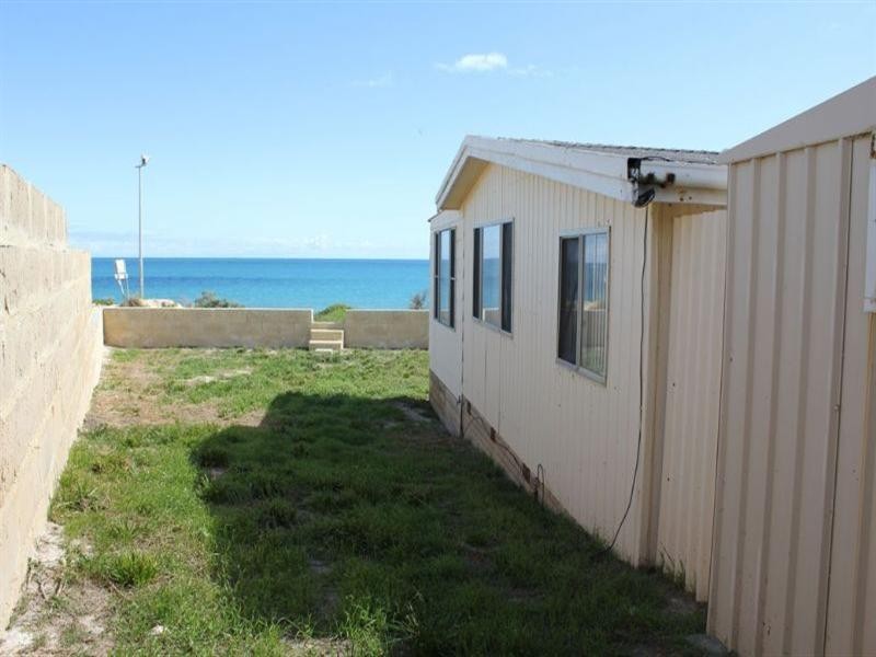 4 Turner Street, Seabird WA 6042
