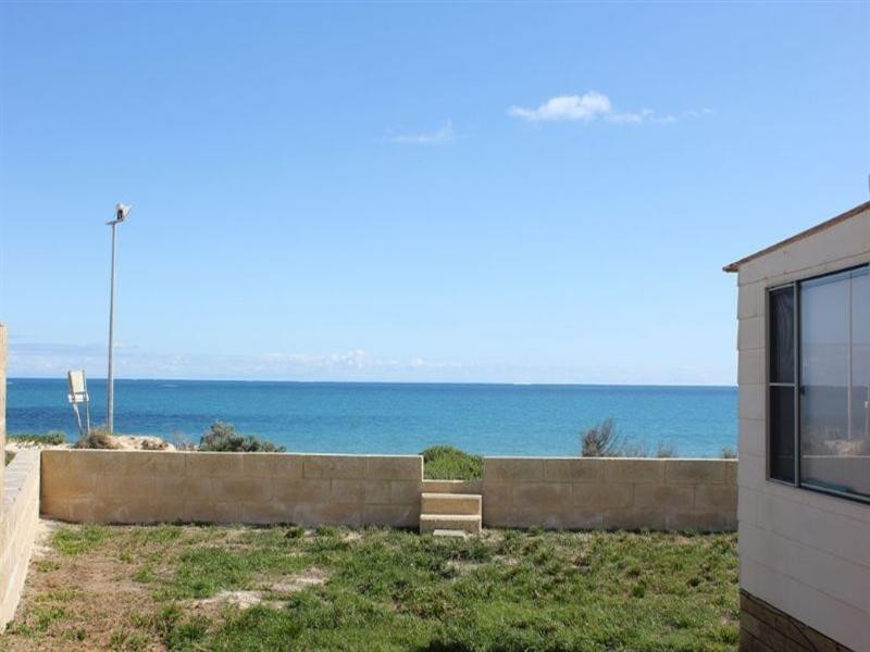 4 Turner Street, Seabird WA 6042