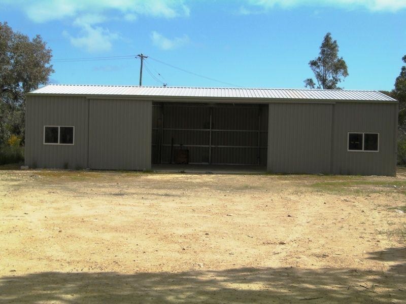 68 Kangaroo Way, Lancelin WA 6044
