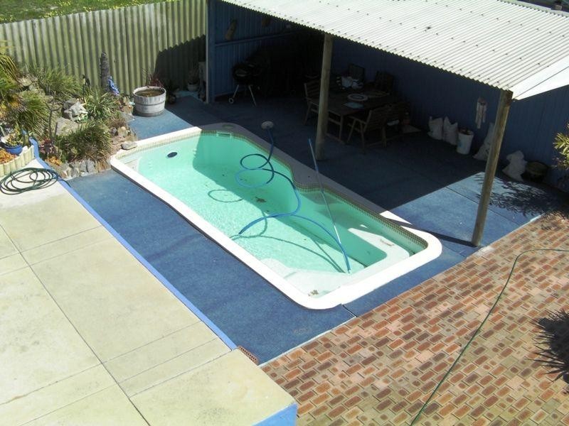 150 Gingin Road, Lancelin WA 6044