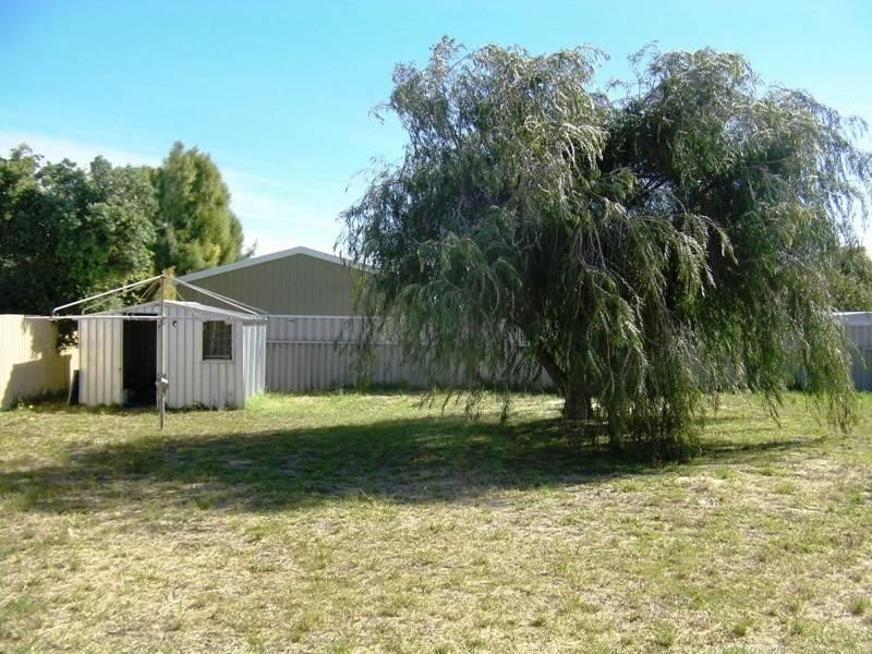 20 Cockram Street, Lancelin WA 6044