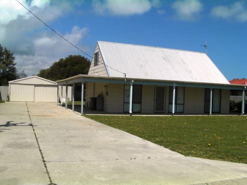 14 Rennie Crescent, Lancelin WA 6044