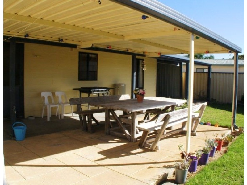 4A Dray Place, Lancelin WA 6044