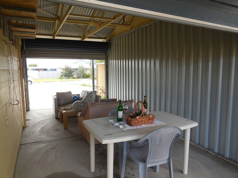 4A Dray Place, Lancelin WA 6044