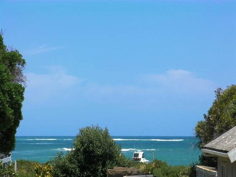 36 De Burgh Street, Ledge Point WA 6043