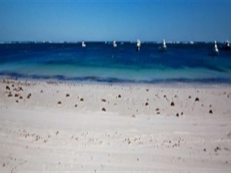 91 Gingin Road, Lancelin WA 6044