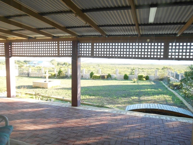 22 Blackboy Drive, Nilgen WA 6044