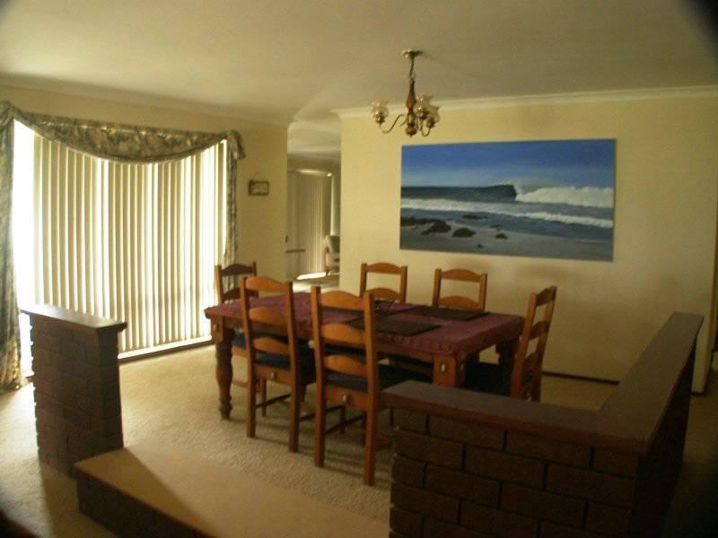 2 Jones Place, Lancelin WA 6044