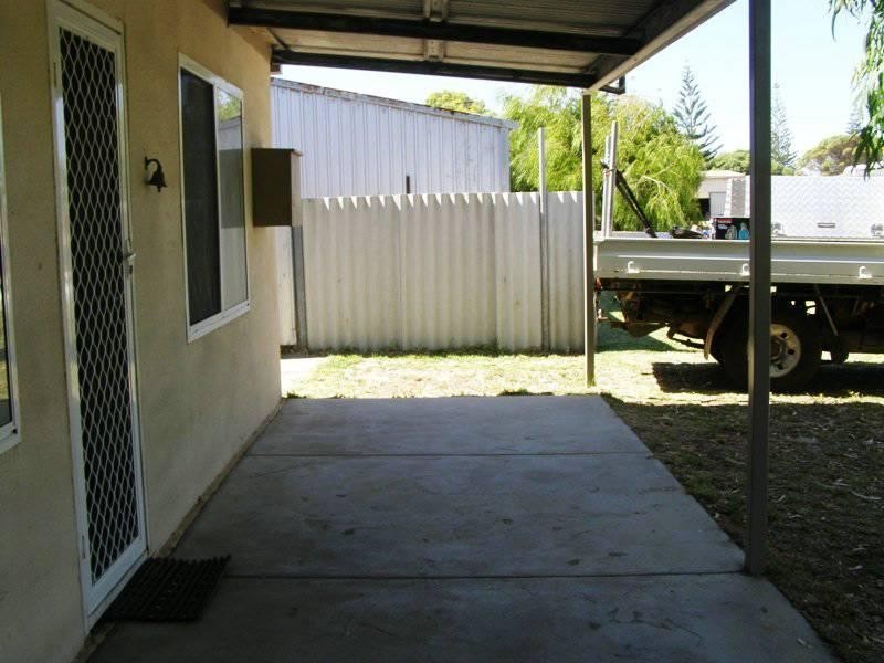 4B Gee Street, Lancelin WA 6044