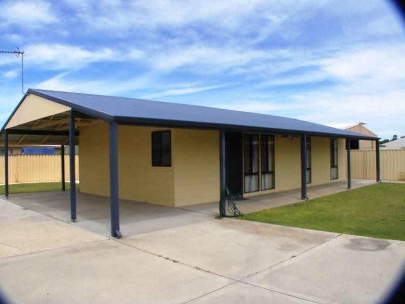 4b Dray Place, Lancelin WA 6044