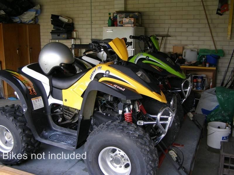 13 Walker Avenue, Lancelin WA 6044