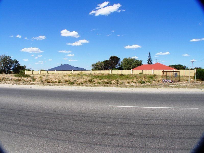 85 Gingin Road, Lancelin WA 6044
