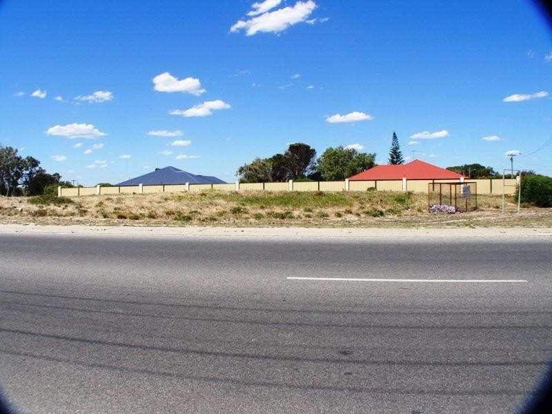 85 Gingin Road, Lancelin WA 6044