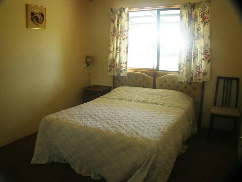 4 Ayres Crescent, Lancelin WA 6044