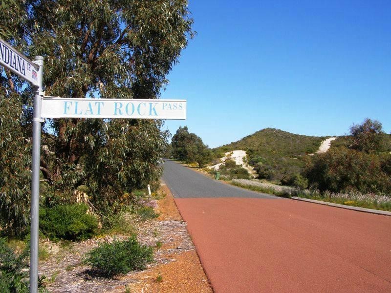 48 Flat Rock Pass, Karakin WA 6044