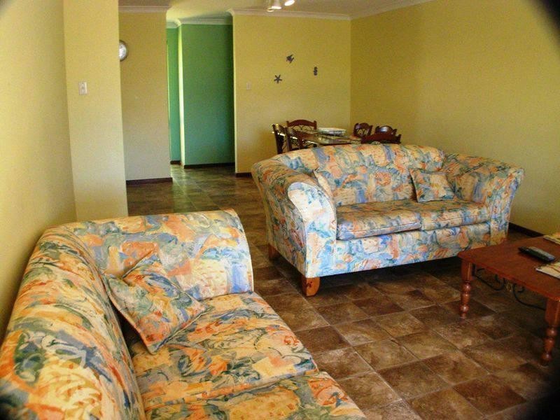 1/10 Ayres Crescent, Lancelin WA 6044