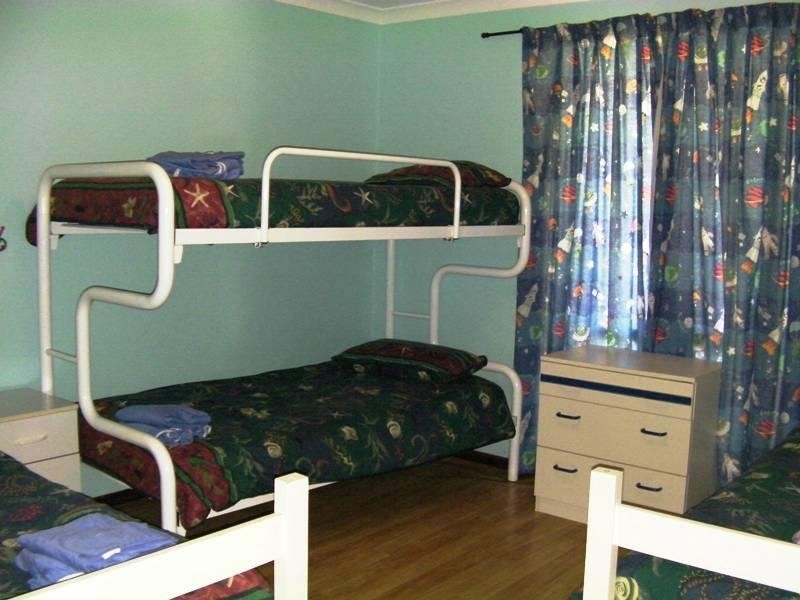 5 Ayres Crescent, Lancelin WA 6044