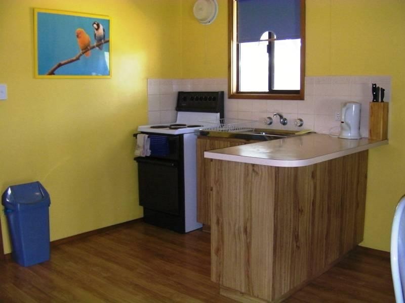 5 Ayres Crescent, Lancelin WA 6044