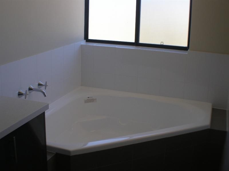 2, 54 Gingin Road, Lancelin WA 6044