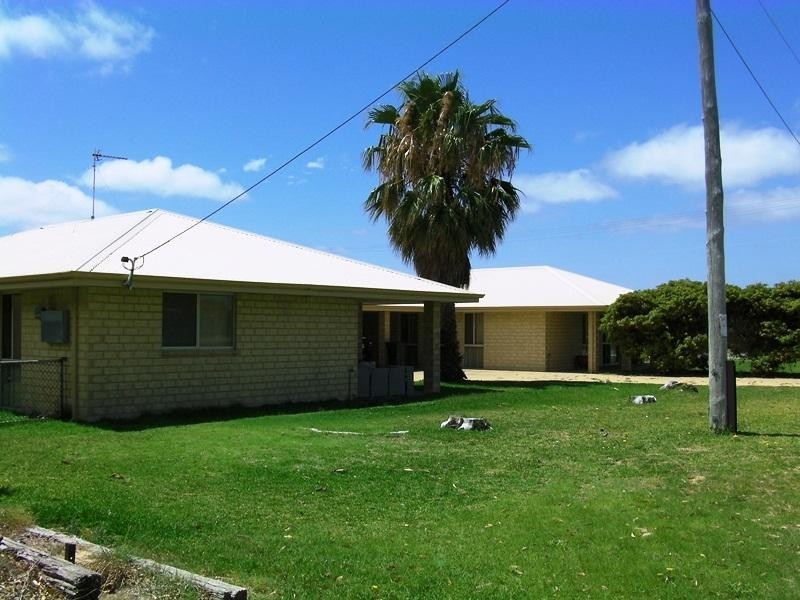 12 Cockram Street, Lancelin WA 6044