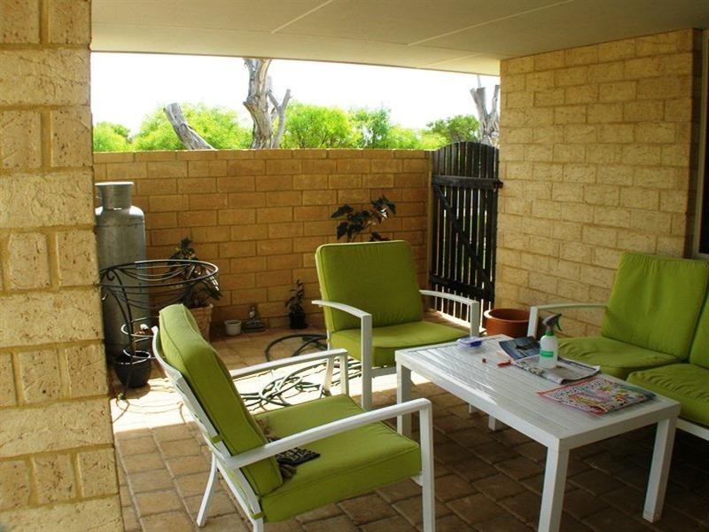 12 Cockram Street, Lancelin WA 6044