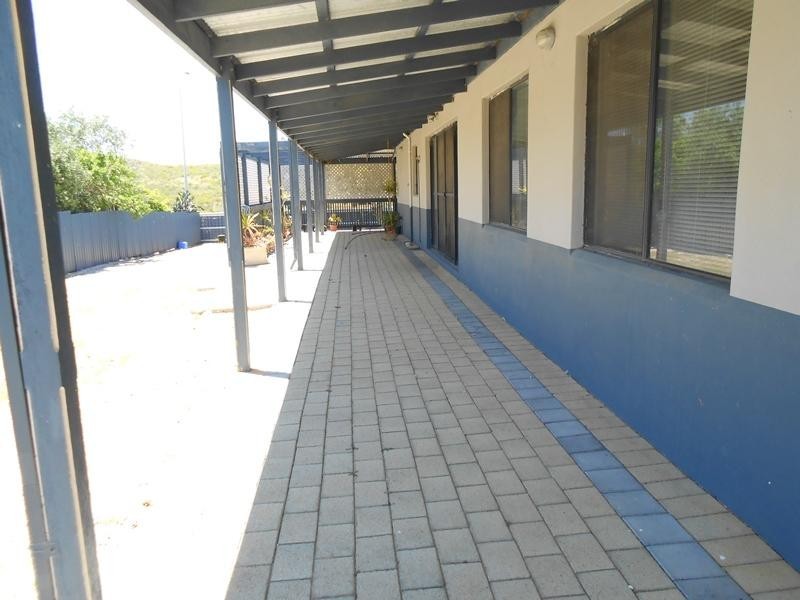 13 Old Ledge Point Road, Ledge Point WA 6043