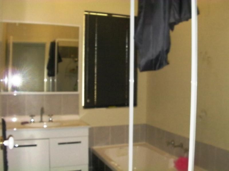 27 Lefroy Street, Gingin WA 6503