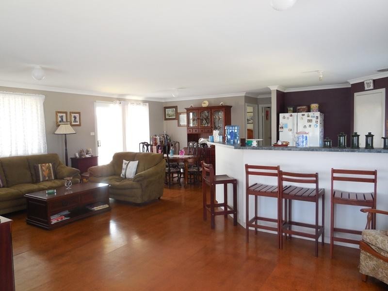 5 Barrett Lennard Drive, Ledge Point WA 6043