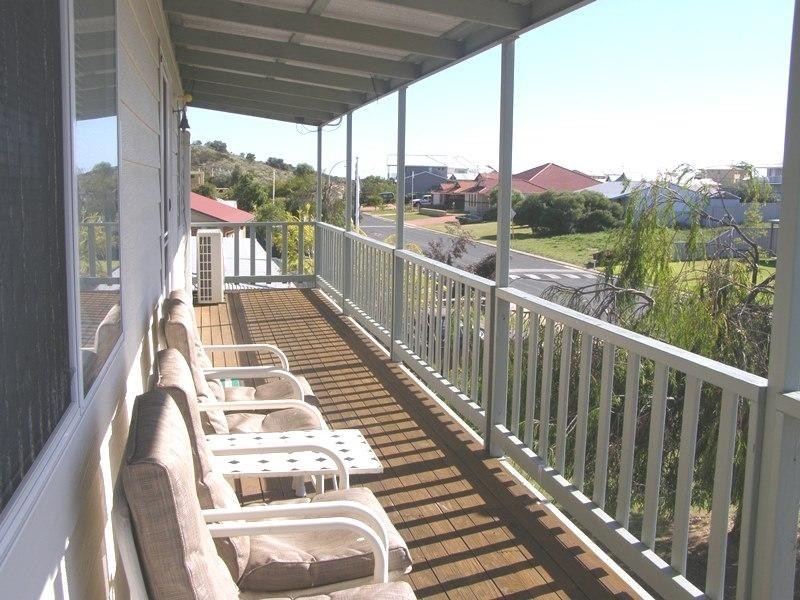 5 Barrett Lennard Drive, Ledge Point WA 6043