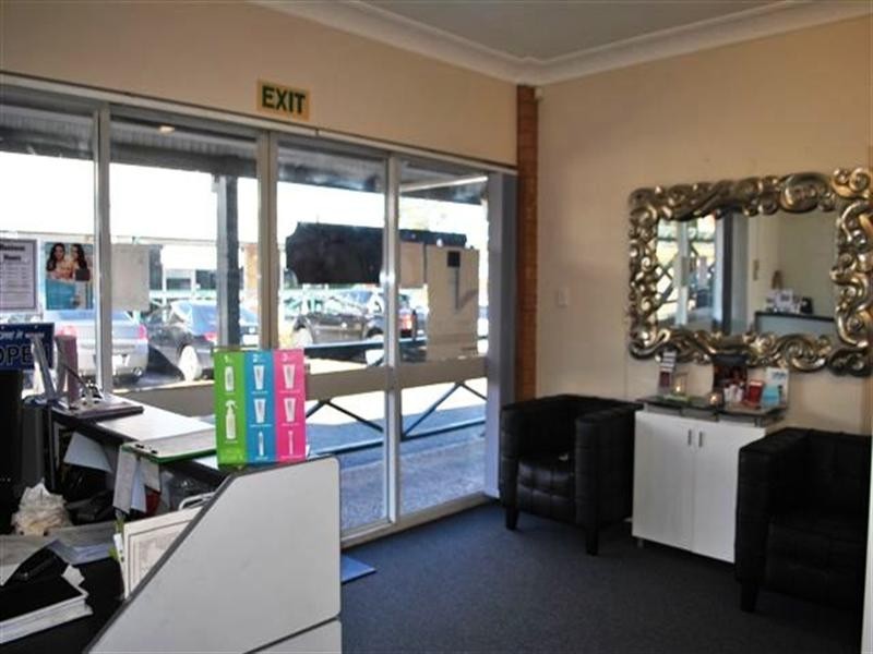 4/3460 Pacific Highway, Springwood QLD 4127