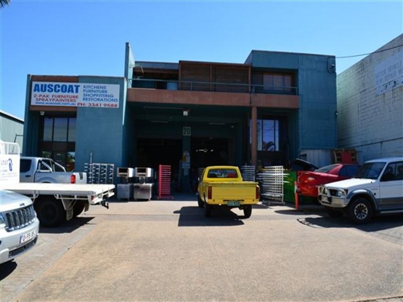 Unit 2/20 Smallwood, Underwood QLD 4119