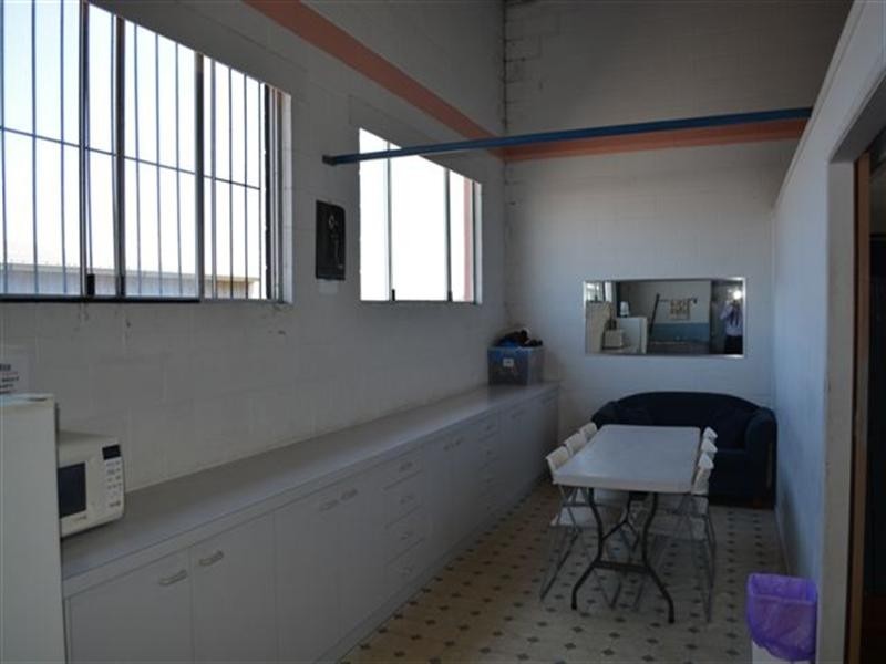 Unit 2/15 Watland Street, Springwood QLD 4127