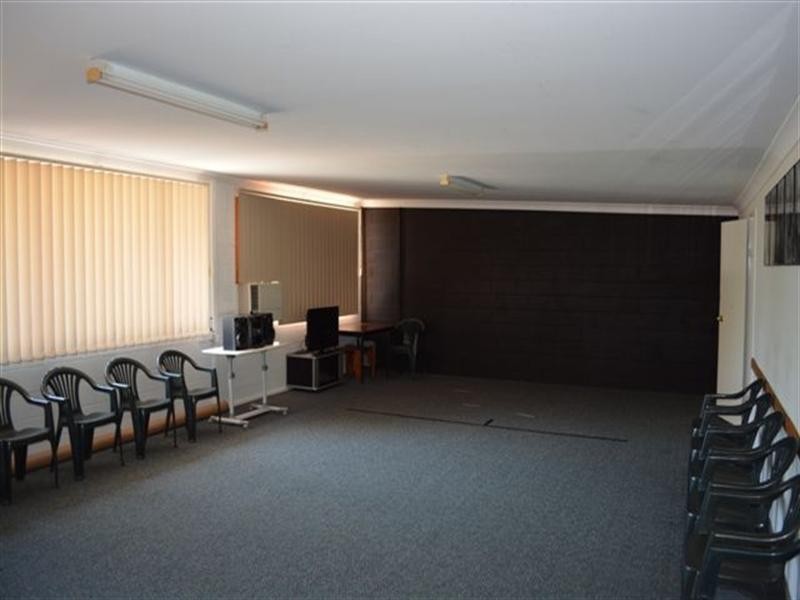 Unit 2/15 Watland Street, Springwood QLD 4127