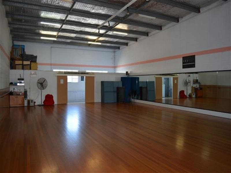 15 Watland Street, Springwood QLD 4127