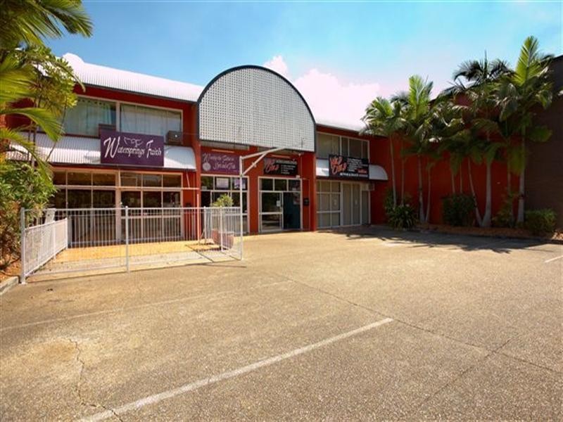 15 Watland Street, Springwood QLD 4127