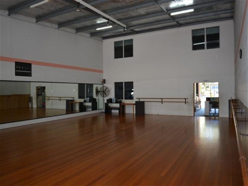 15 Watland Street, Springwood QLD 4127